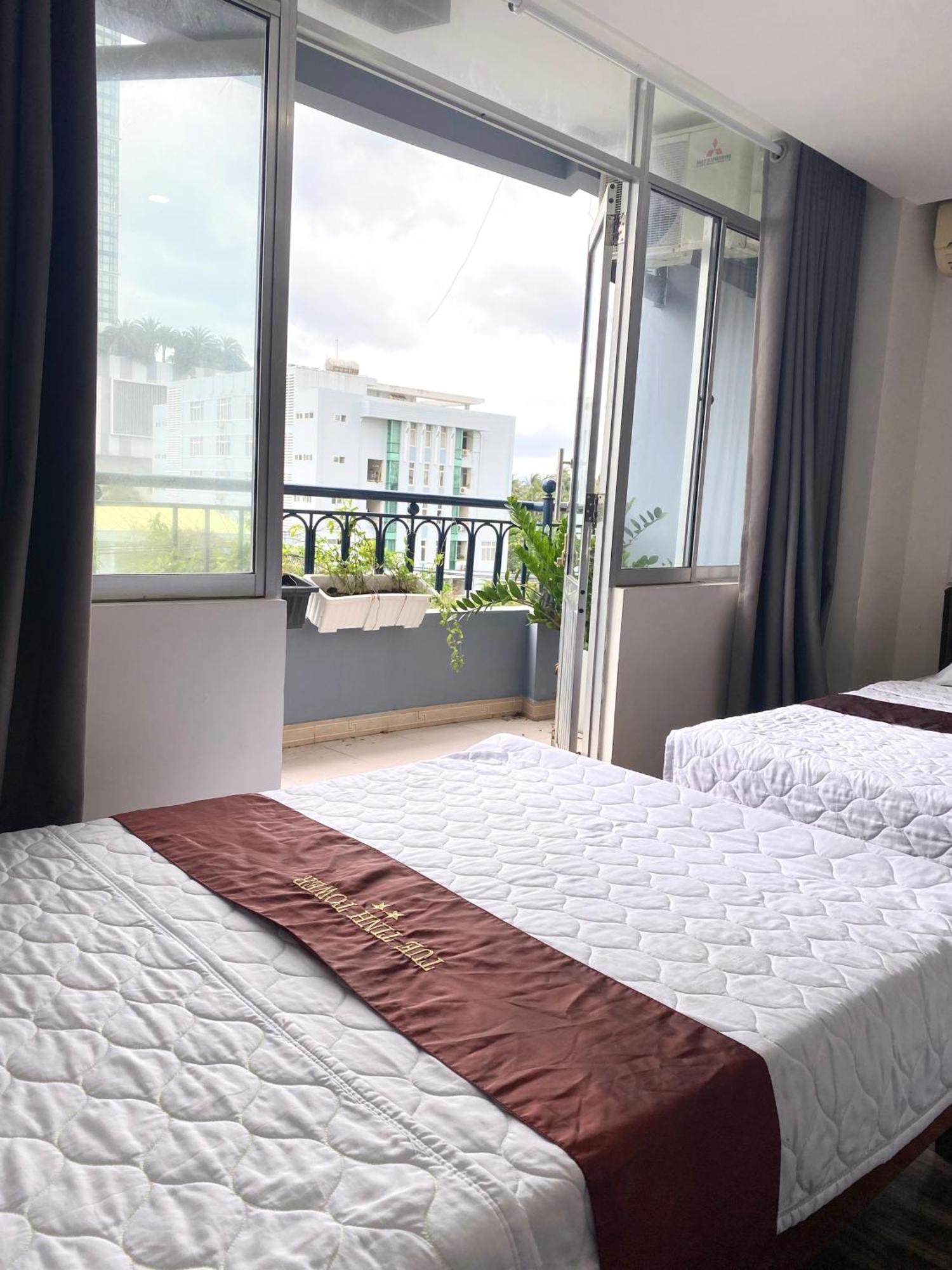 Hotel Tue Tinh Nha Trang Exterior foto