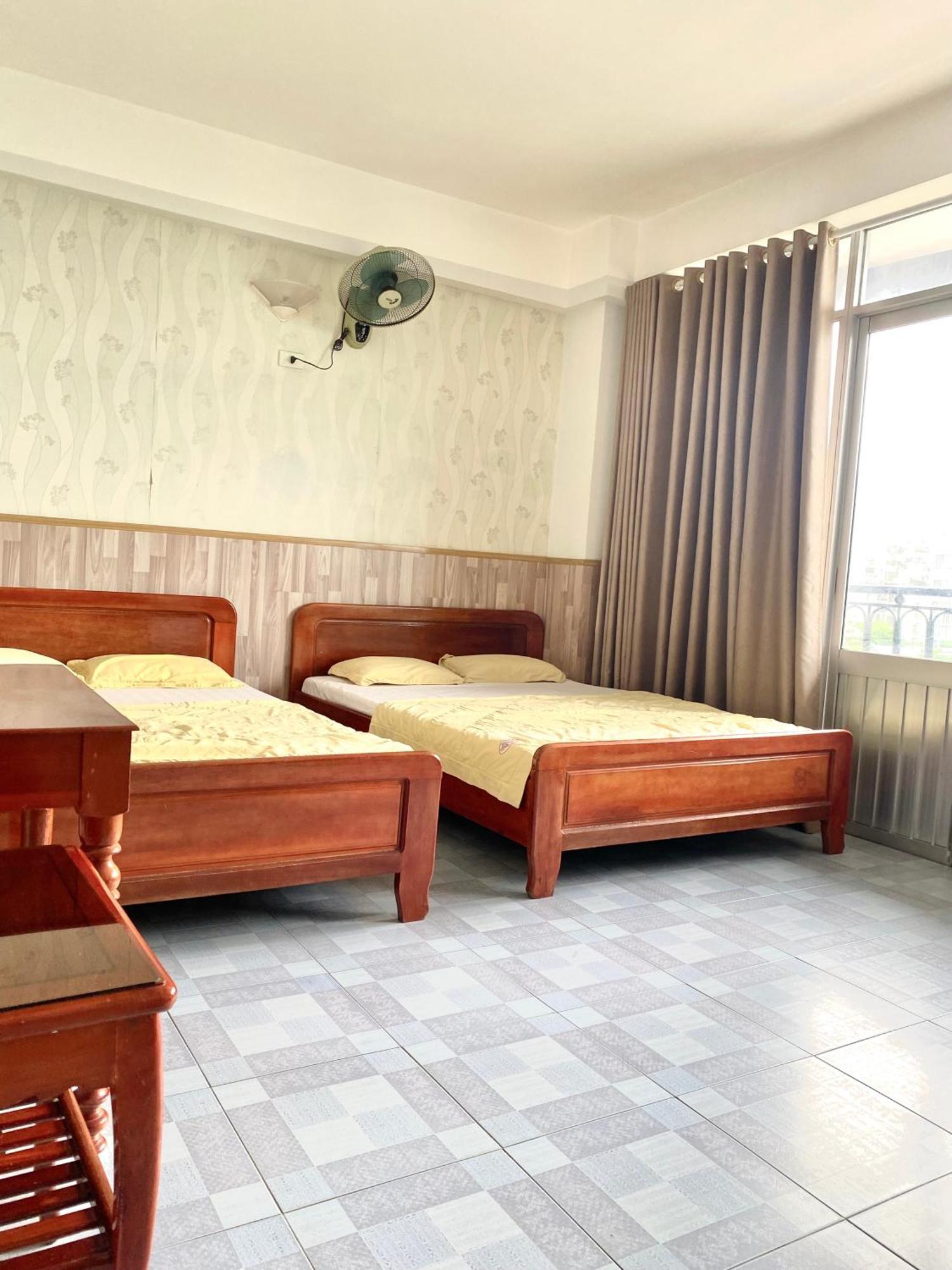 Hotel Tue Tinh Nha Trang Exterior foto