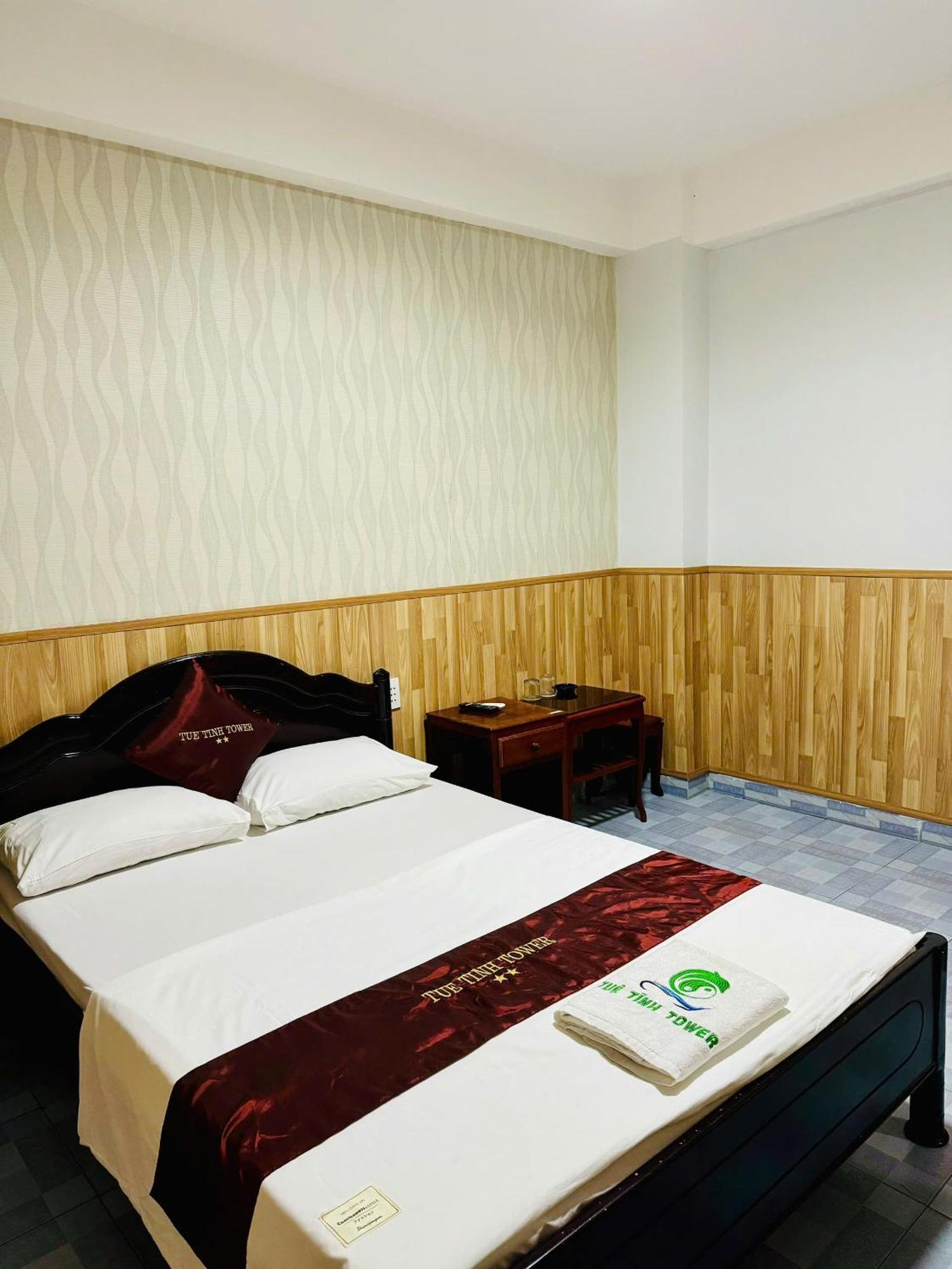 Hotel Tue Tinh Nha Trang Exterior foto